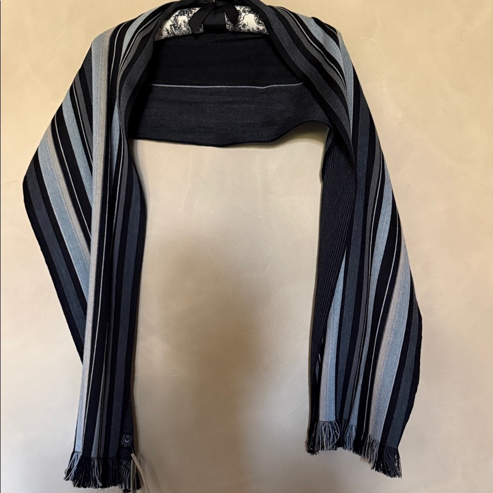 Elegant French Wool Striped Black and Gray Scarf NWT